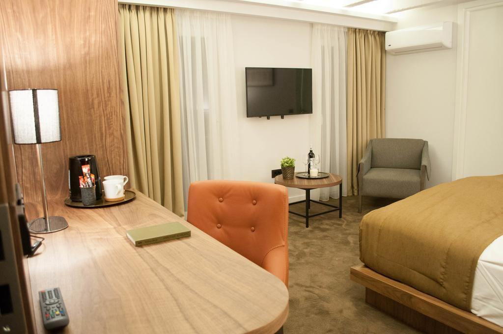 Nomad Luxury Suites Белград Екстериор снимка