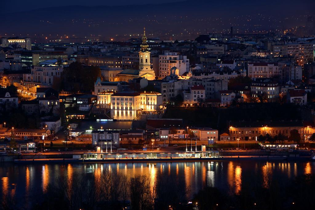 Nomad Luxury Suites Белград Екстериор снимка