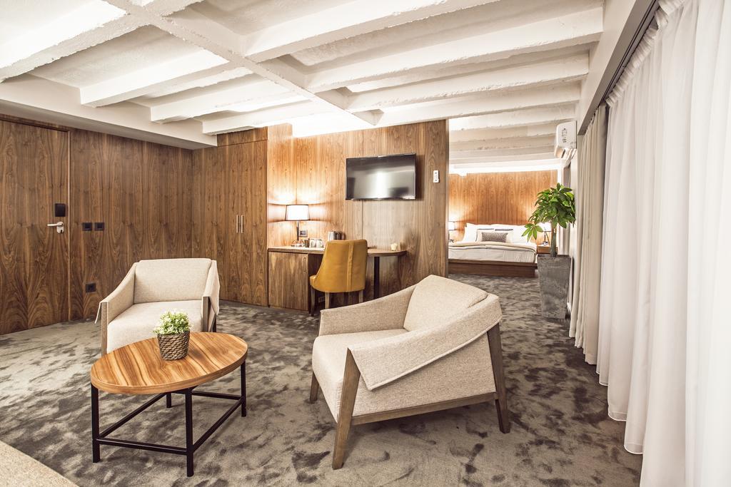 Nomad Luxury Suites Белград Екстериор снимка