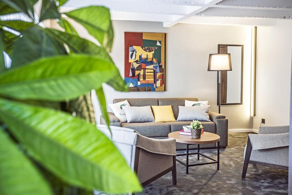 Nomad Luxury Suites Белград Екстериор снимка