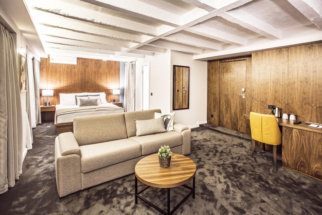 Nomad Luxury Suites Белград Екстериор снимка